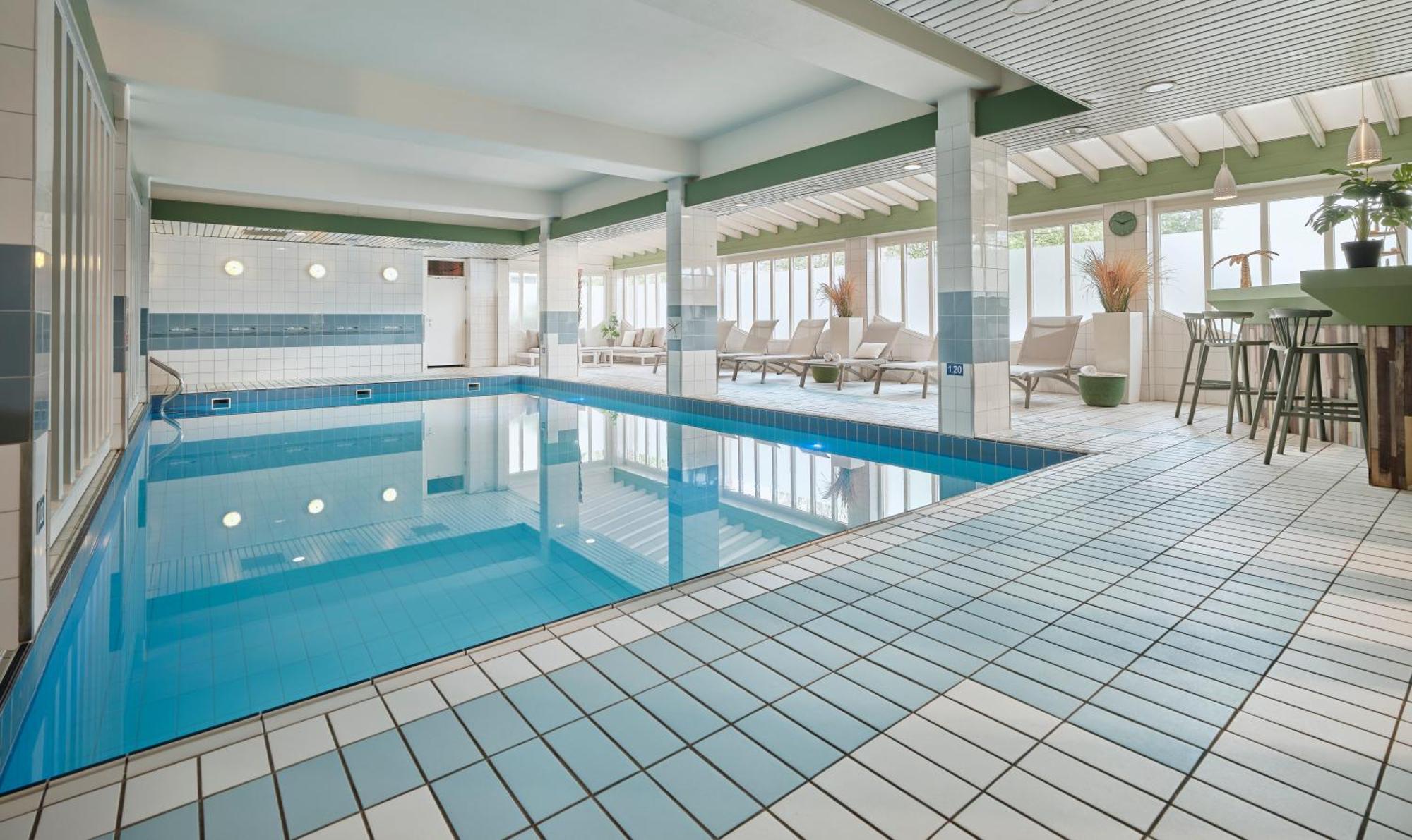 Carlton Oasis 4*